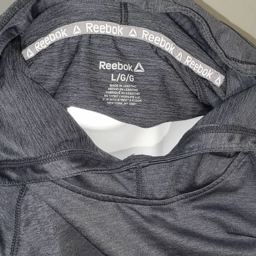 Reebok Gray Women's Hoodie Top - Picture 6 of 6